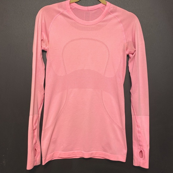 lululemon athletica Tops - Soft pink Lululemon long sleeve shirt 🌸